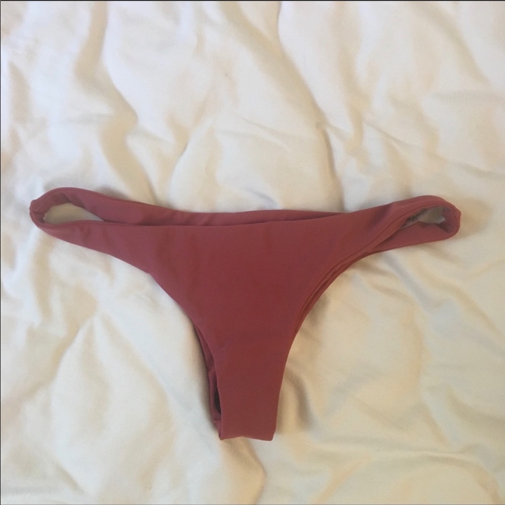 NWOT Rust red bikini bottoms
